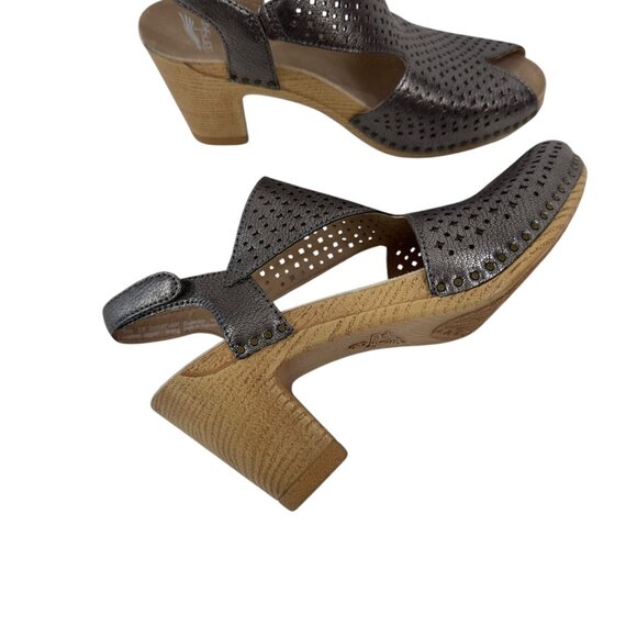 Dansko Teagan Metallic Perforated Leather Slingback Sandal Block Heel Womens 38 - Picture 7 of 15